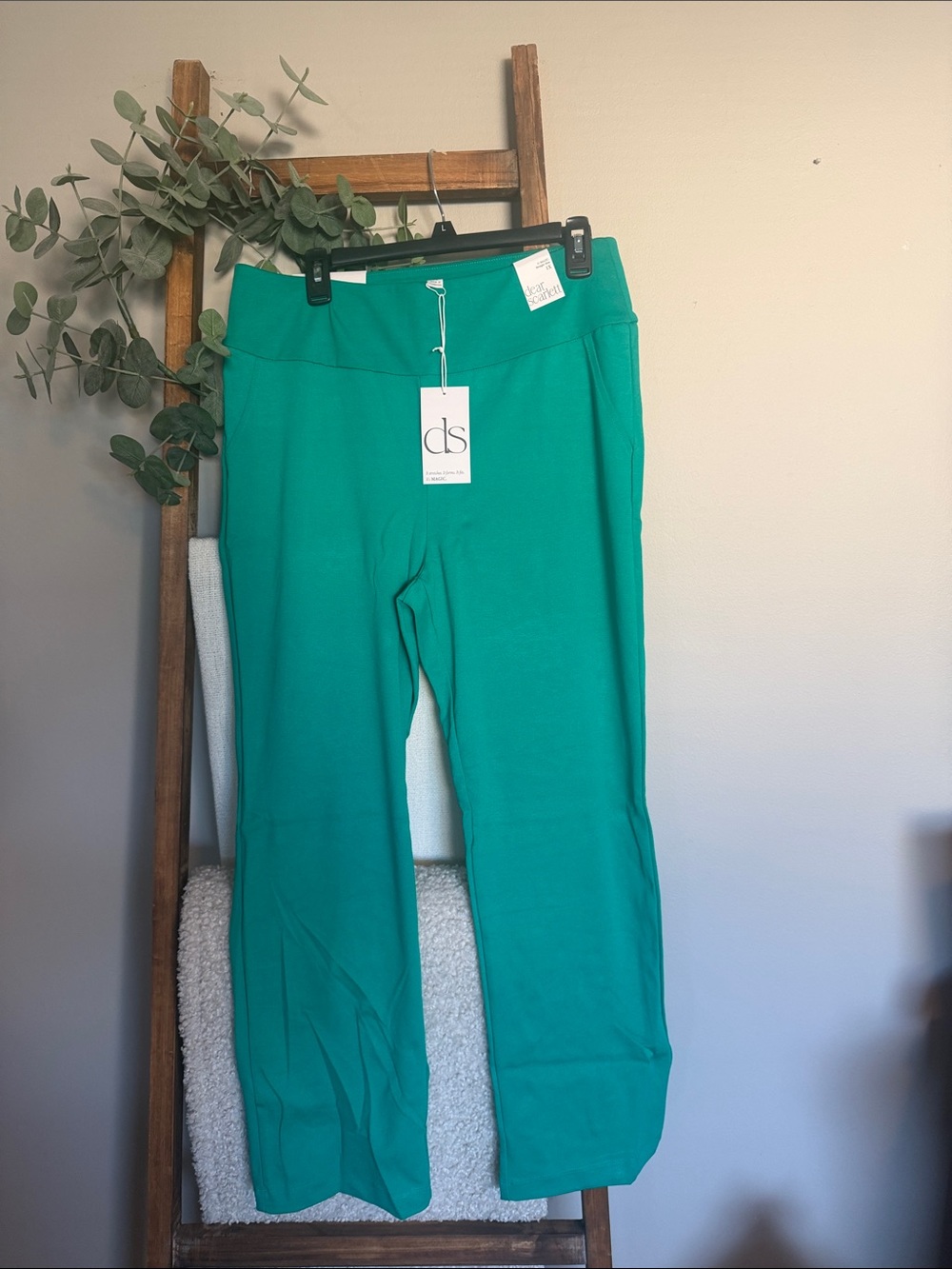 Dear Scarlett Green Stretch Pull-On Pants